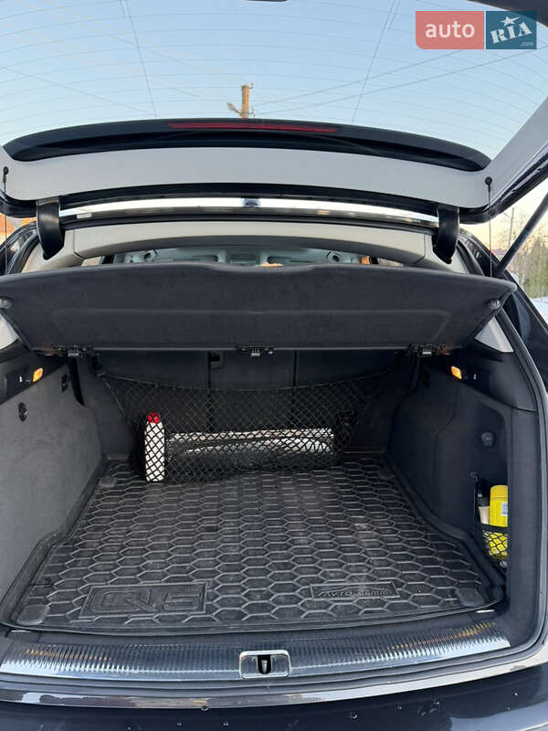 Позашляховик / Кросовер Audi Q5 2013 в Києві фото 6 Позашляховик / Кросовер Audi Q5 2013 в Києві