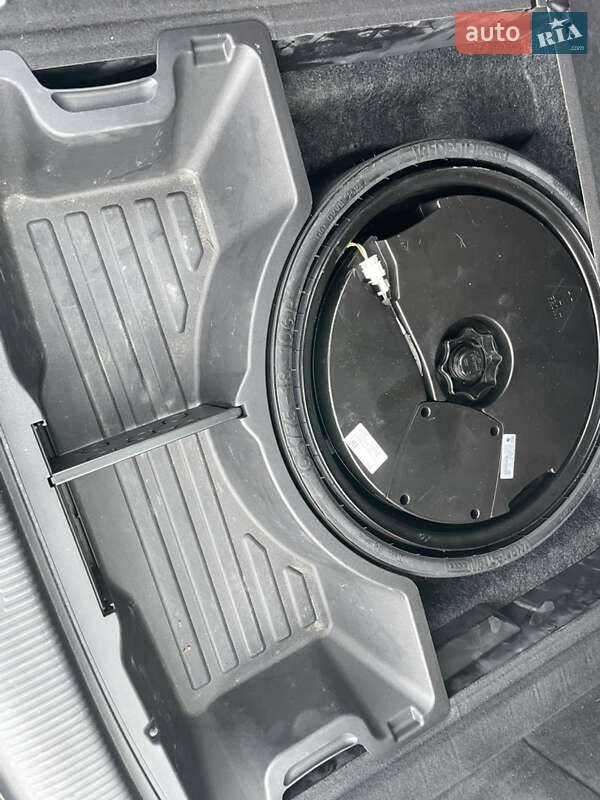 Позашляховик / Кросовер Audi Q5 2015 в Києві фото 16 Позашляховик / Кросовер Audi Q5 2015 в Києві