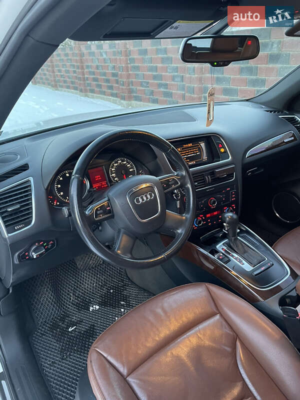 Внедорожник / Кроссовер Audi Q5 2012 в Ратным фото 6 Внедорожник / Кроссовер Audi Q5 2012 в Ратным