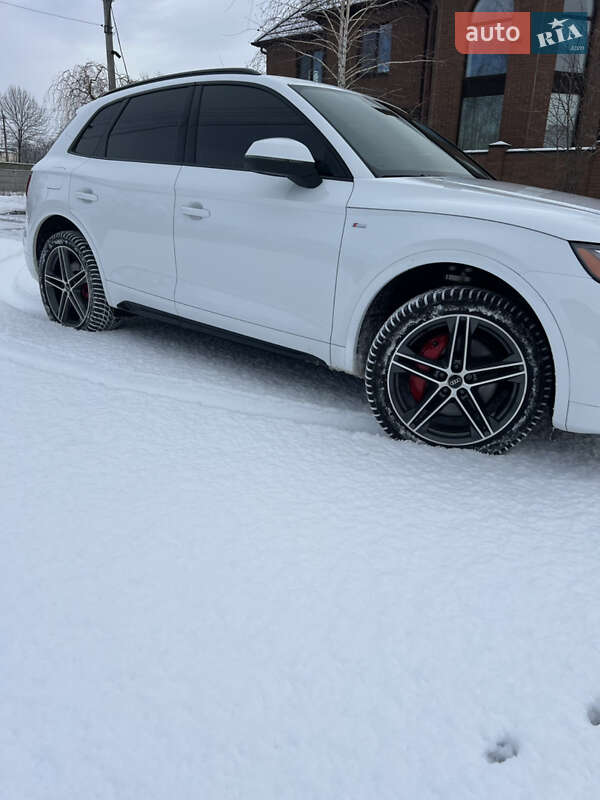 Внедорожник / Кроссовер Audi Q5 2023 в Харькове