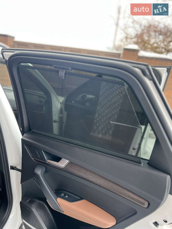 Внедорожник / Кроссовер Audi Q5 2023 в Харькове