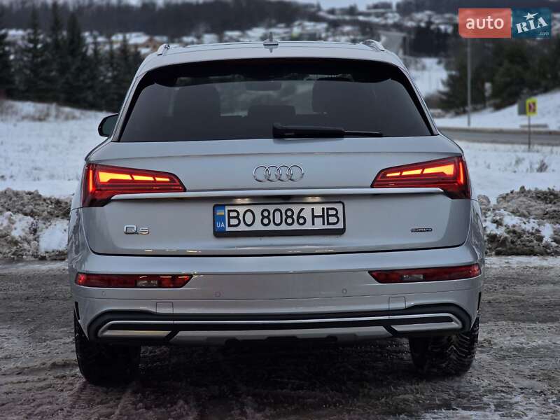 Позашляховик / Кросовер Audi Q5 2020 в Тернополі