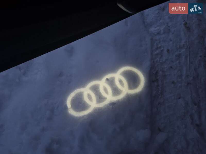 Позашляховик / Кросовер Audi Q5 2020 в Тернополі