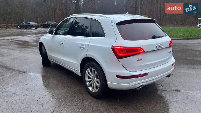 Внедорожник / Кроссовер Audi Q5 2015 в Львове