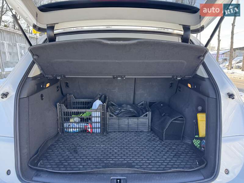 Внедорожник / Кроссовер Audi Q5 2013 в Киеве