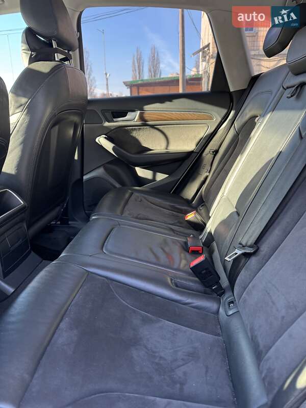 Внедорожник / Кроссовер Audi Q5 2013 в Киеве