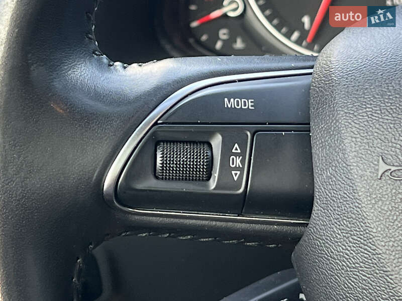 Позашляховик / Кросовер Audi Q5 2015 в Києві