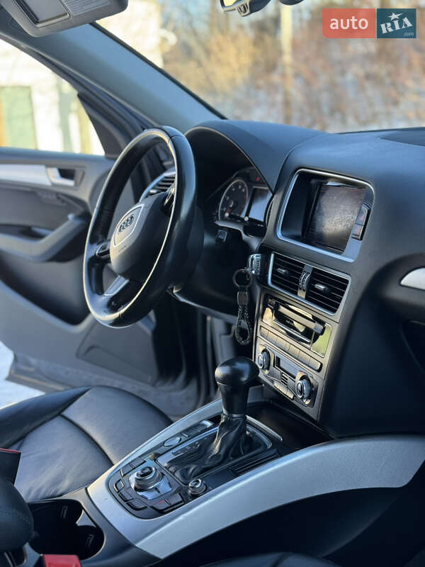 Внедорожник / Кроссовер Audi Q5 2015 в Тернополе