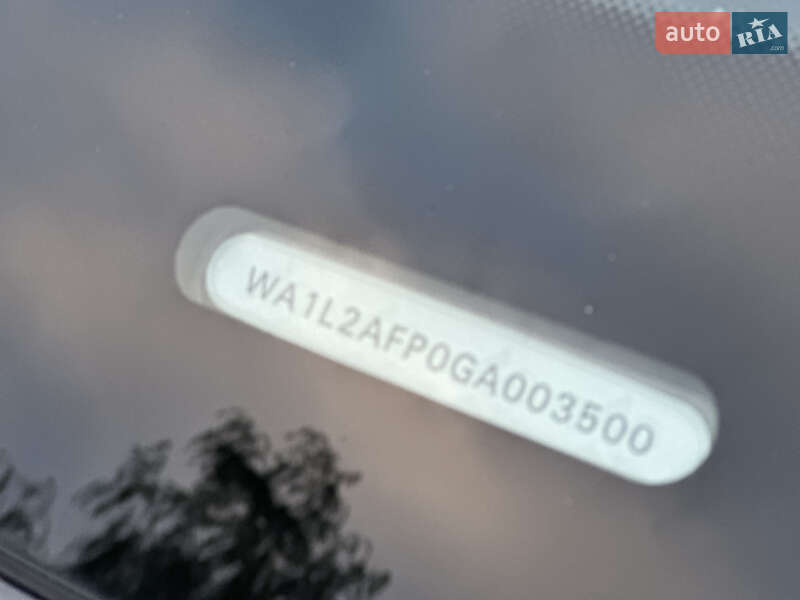 Внедорожник / Кроссовер Audi Q5 2015 в Стрые