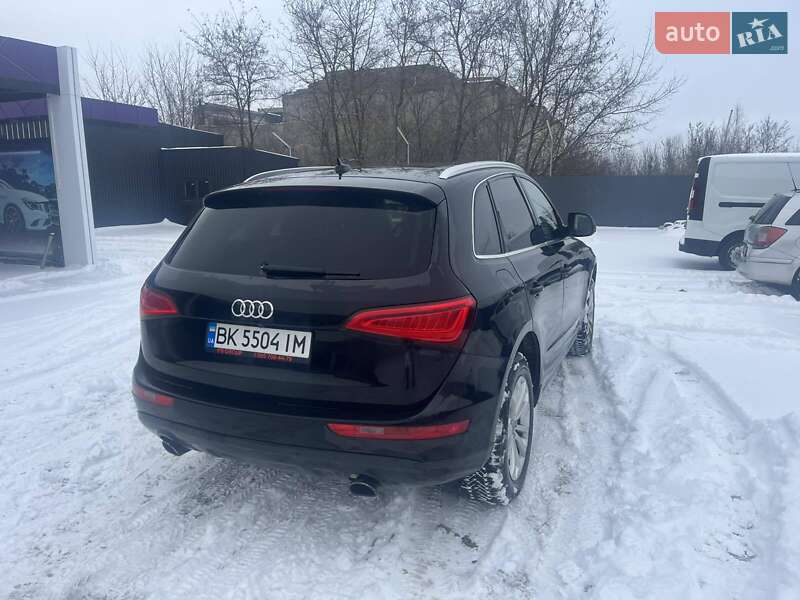 Внедорожник / Кроссовер Audi Q5 2014 в Ровно