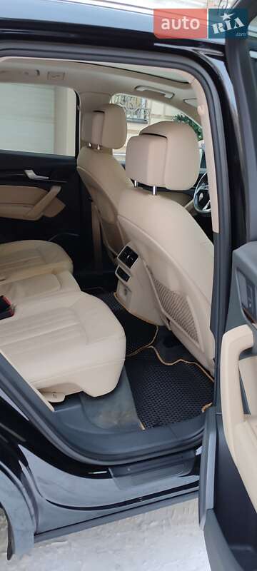 Позашляховик / Кросовер Audi Q5 2017 в Києві