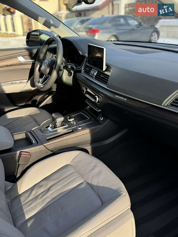 Внедорожник / Кроссовер Audi Q5 2018 в Львове