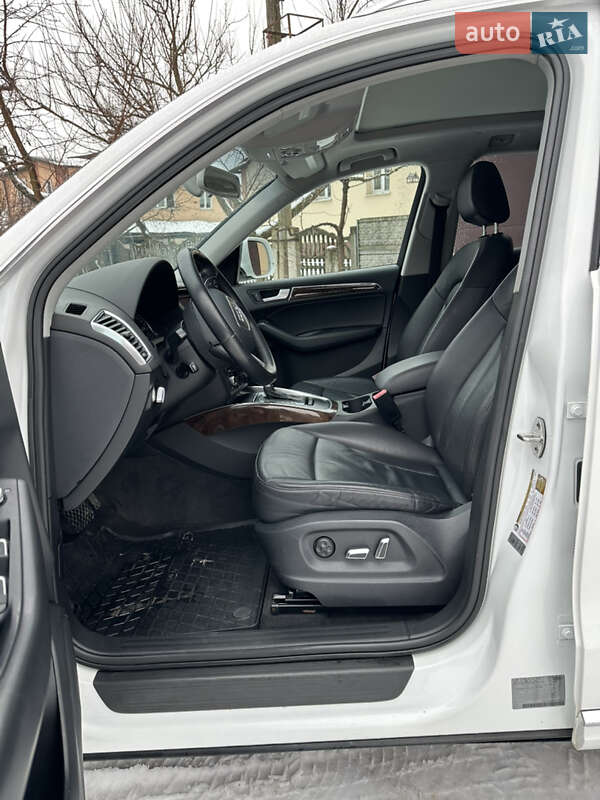 Внедорожник / Кроссовер Audi Q5 2015 в Виннице