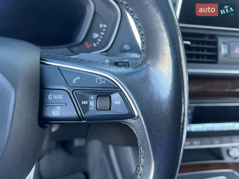 Внедорожник / Кроссовер Audi Q5 2017 в Луцке