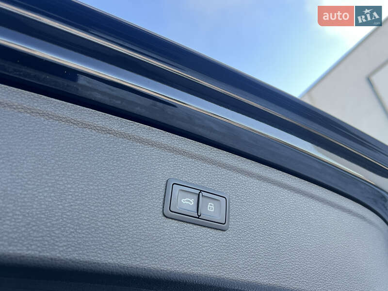 Внедорожник / Кроссовер Audi Q5 2017 в Луцке