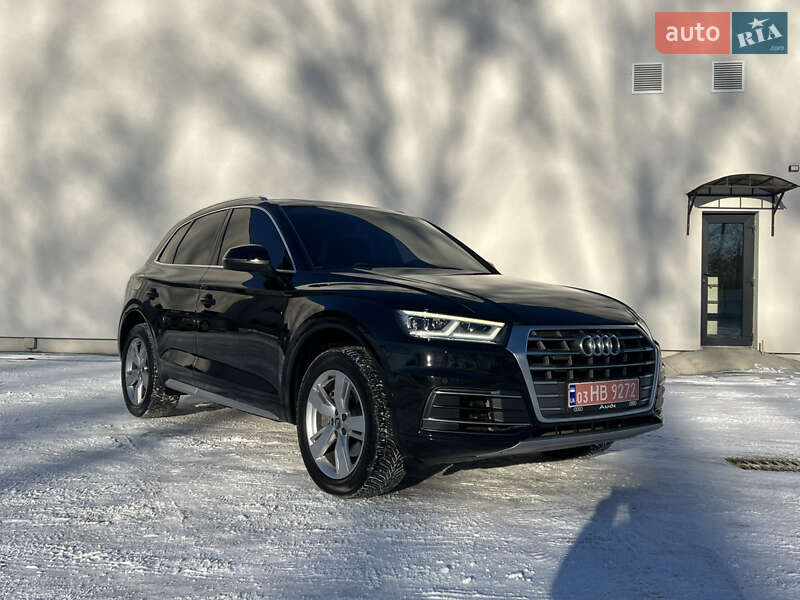 Внедорожник / Кроссовер Audi Q5 2017 в Луцке