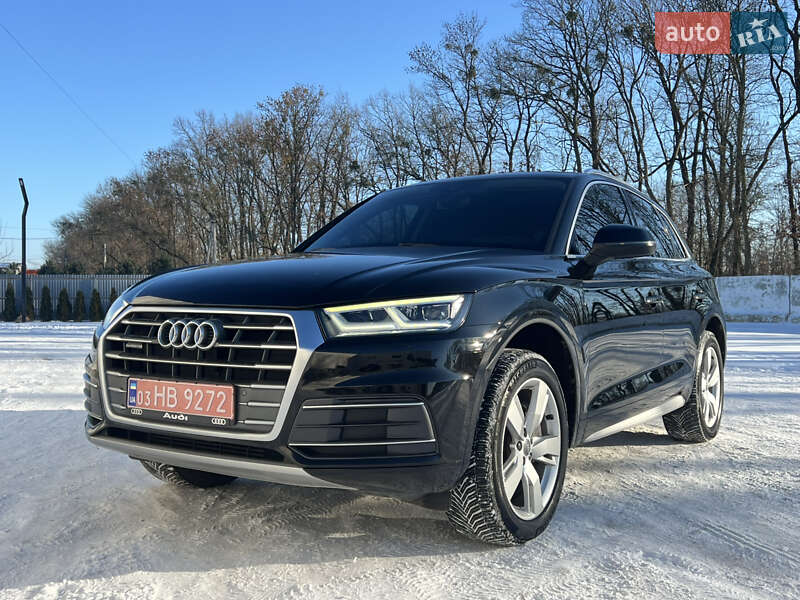 Внедорожник / Кроссовер Audi Q5 2017 в Луцке