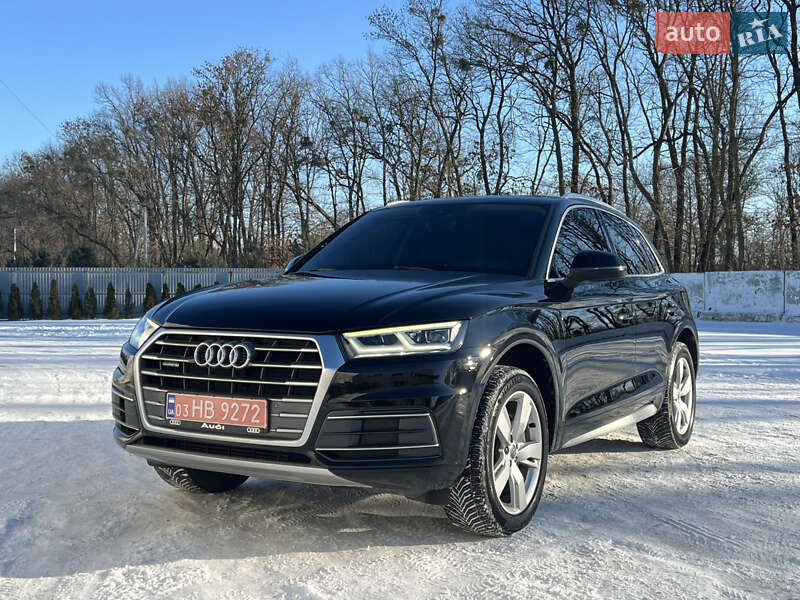 Внедорожник / Кроссовер Audi Q5 2017 в Луцке