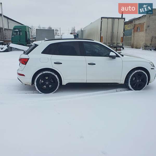 Внедорожник / Кроссовер Audi Q5 2017 в Луцке фото 9 Внедорожник / Кроссовер Audi Q5 2017 в Луцке