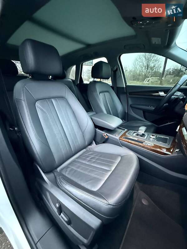 Внедорожник / Кроссовер Audi Q5 2020 в Запорожье