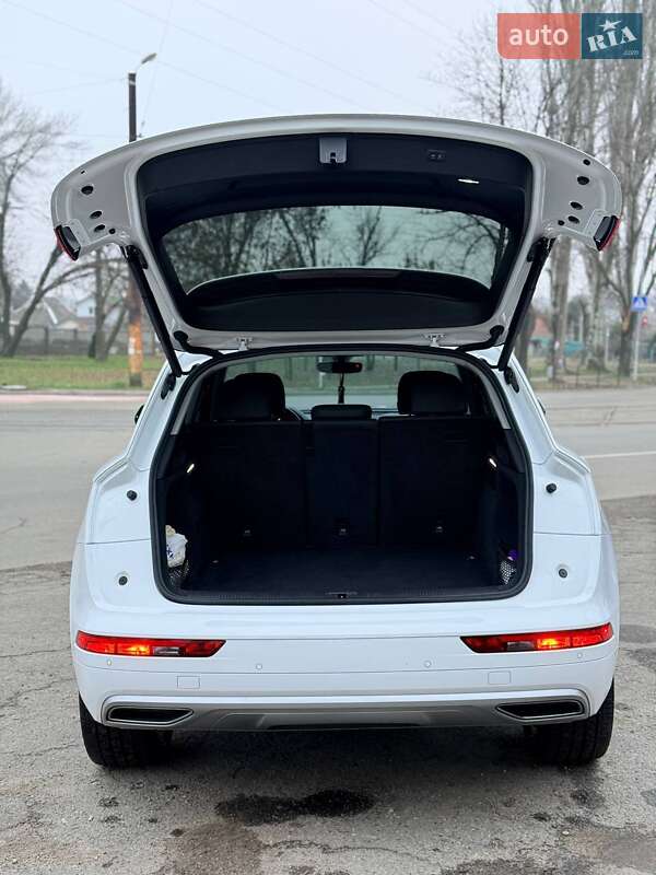 Внедорожник / Кроссовер Audi Q5 2020 в Запорожье