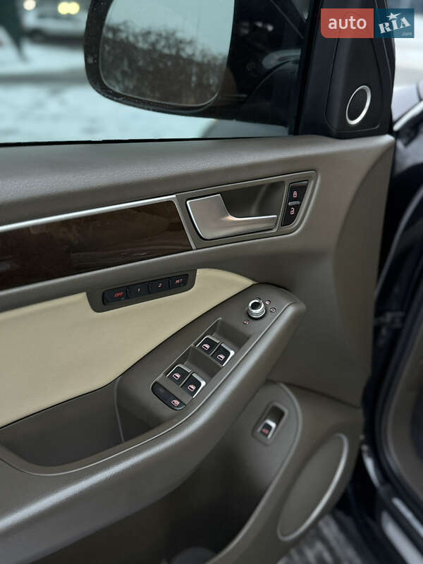 Внедорожник / Кроссовер Audi Q5 2013 в Киеве