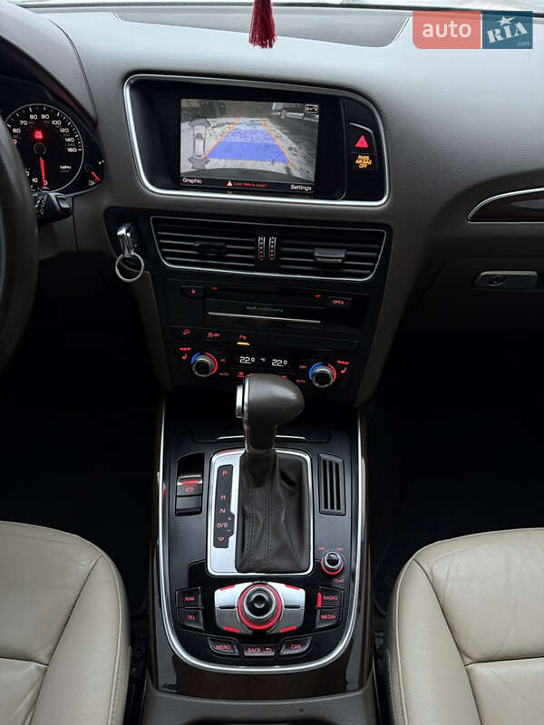 Внедорожник / Кроссовер Audi Q5 2013 в Киеве