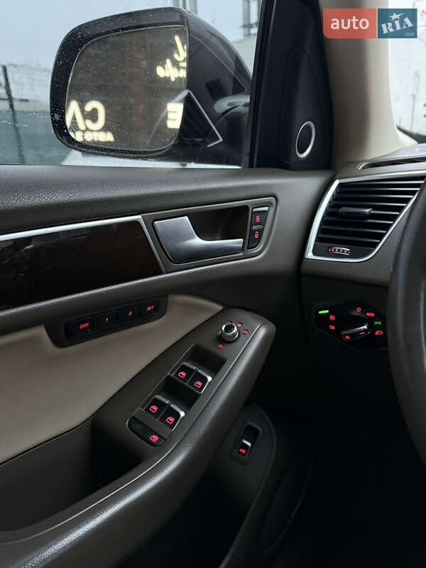 Внедорожник / Кроссовер Audi Q5 2013 в Киеве