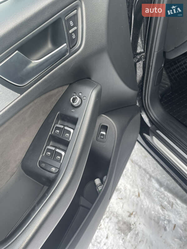 Внедорожник / Кроссовер Audi Q5 2015 в Львове