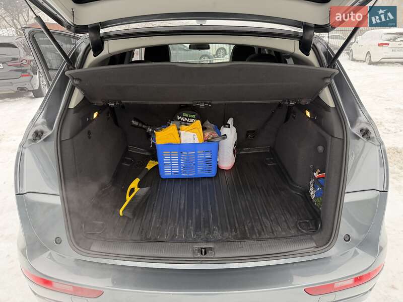 Внедорожник / Кроссовер Audi Q5 2016 в Киеве