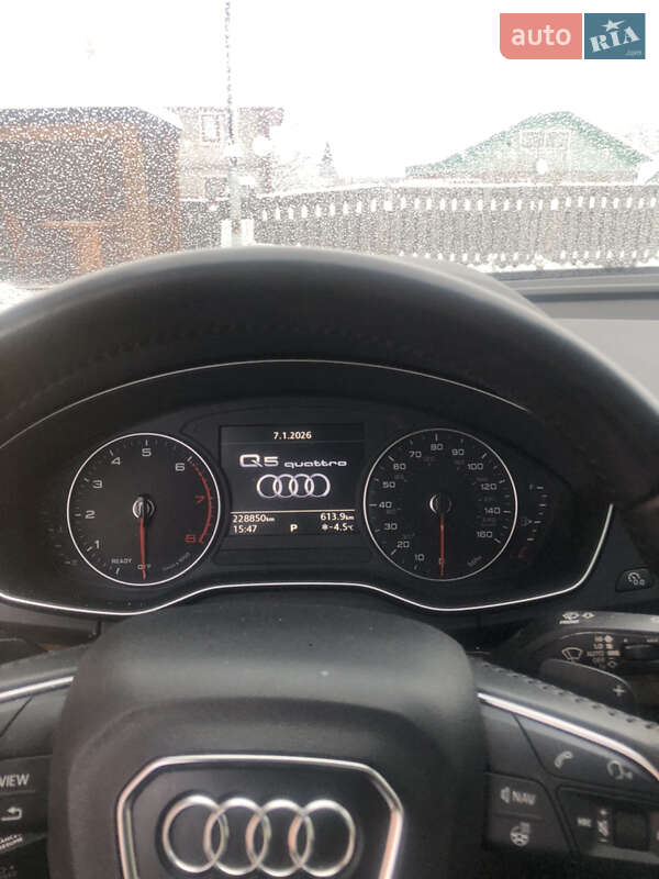 Внедорожник / Кроссовер Audi Q5 2018 в Сколе