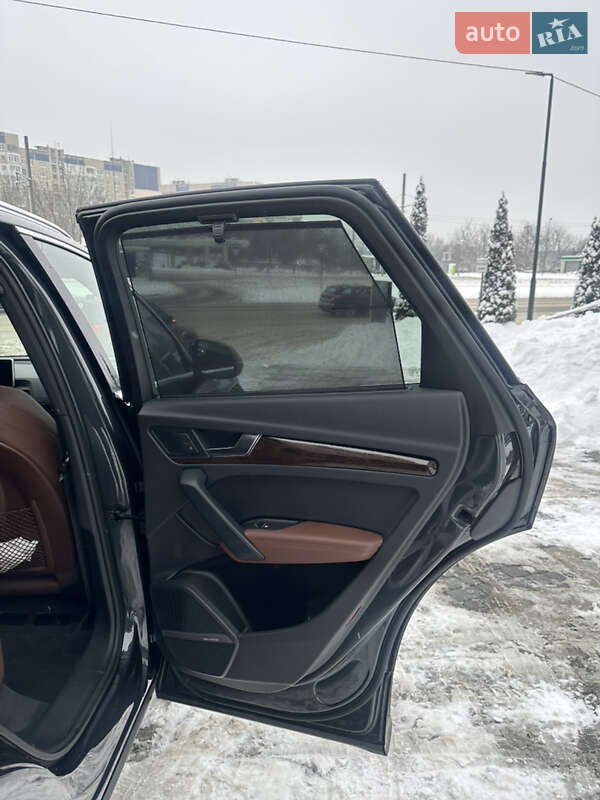 Внедорожник / Кроссовер Audi Q5 2020 в Львове