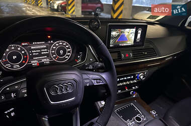 Позашляховик / Кросовер Audi Q5 2018 в Києві