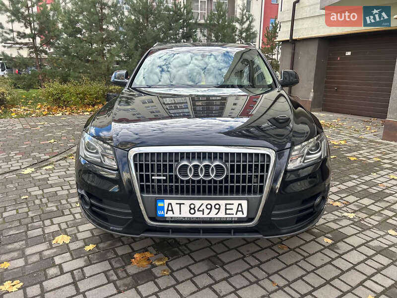 Внедорожник / Кроссовер Audi Q5 2011 в Богородчанах