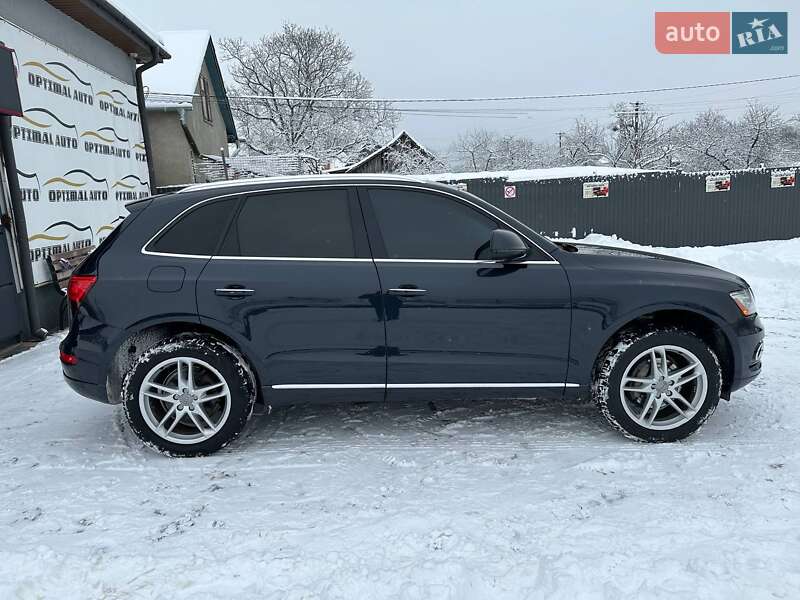 Позашляховик / Кросовер Audi Q5 2017 в Львові