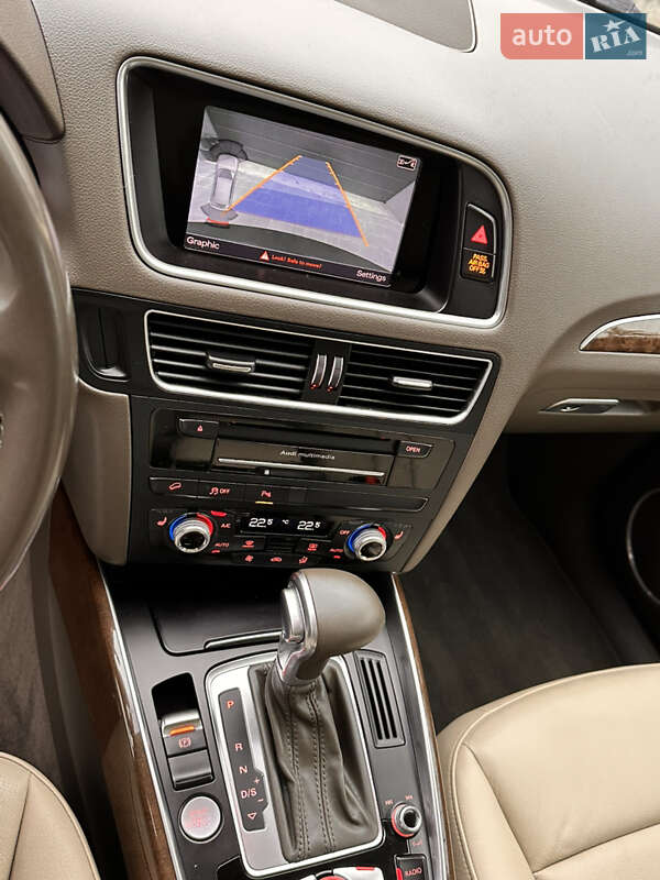 Внедорожник / Кроссовер Audi Q5 2016 в Львове