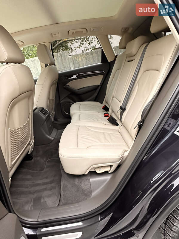 Внедорожник / Кроссовер Audi Q5 2016 в Львове