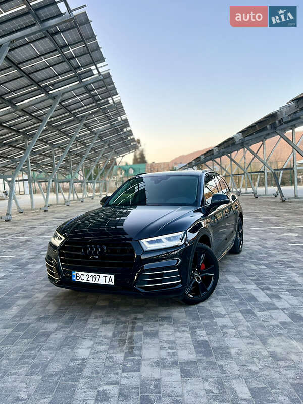 Внедорожник / Кроссовер Audi Q5 2019 в Львове