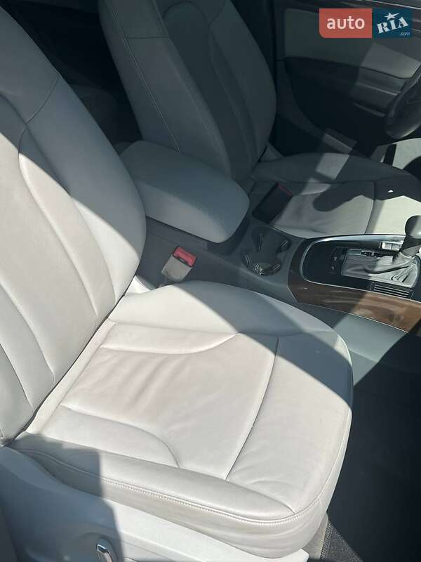 Внедорожник / Кроссовер Audi Q5 2013 в Тернополе