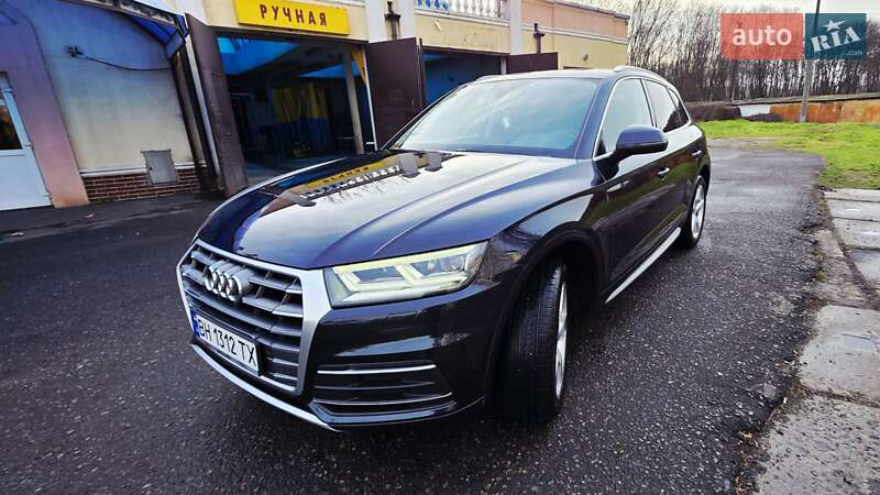 Внедорожник / Кроссовер Audi Q5 2018 в Одессе