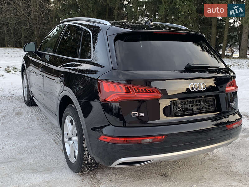 Внедорожник / Кроссовер Audi Q5 2018 в Ивано-Франковске фото 12 Внедорожник / Кроссовер Audi Q5 2018 в Ивано-Франковске