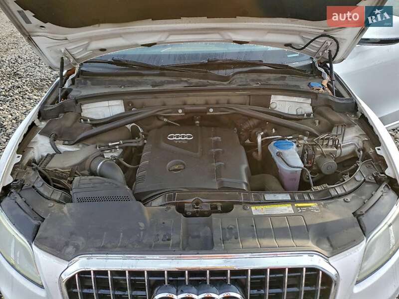 Внедорожник / Кроссовер Audi Q5 2016 в Черновцах