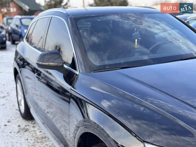 Внедорожник / Кроссовер Audi Q5 2020 в Ивано-Франковске