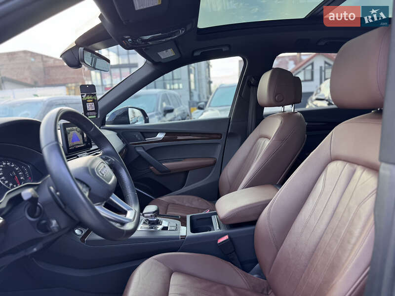 Внедорожник / Кроссовер Audi Q5 2020 в Ивано-Франковске