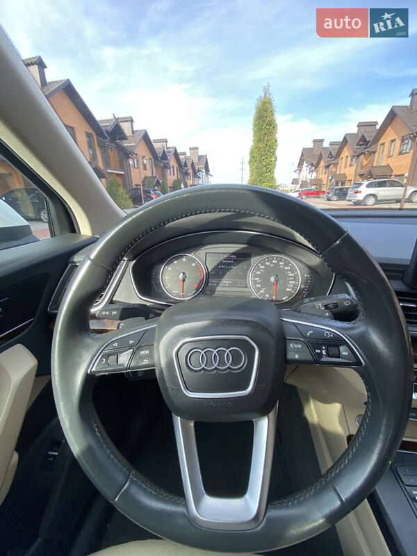 Внедорожник / Кроссовер Audi Q5 2018 в Виннице