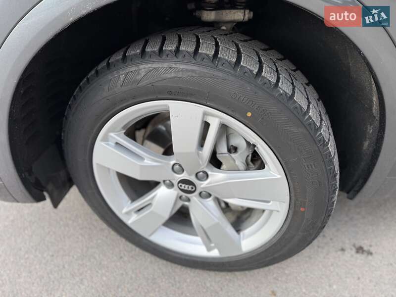 Внедорожник / Кроссовер Audi Q5 2020 в Днепре фото 9 Внедорожник / Кроссовер Audi Q5 2020 в Днепре
