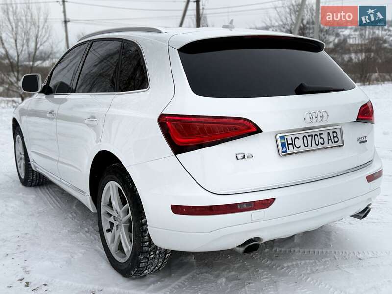 Внедорожник / Кроссовер Audi Q5 2015 в Старом Самборе