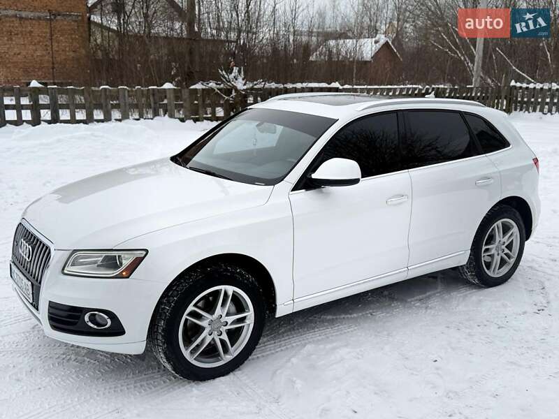 Внедорожник / Кроссовер Audi Q5 2015 в Старом Самборе