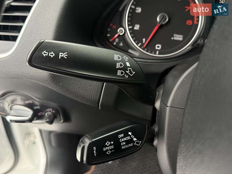 Внедорожник / Кроссовер Audi Q5 2015 в Старом Самборе