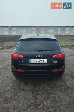 Внедорожник / Кроссовер Audi Q5 2011 в Синельниково